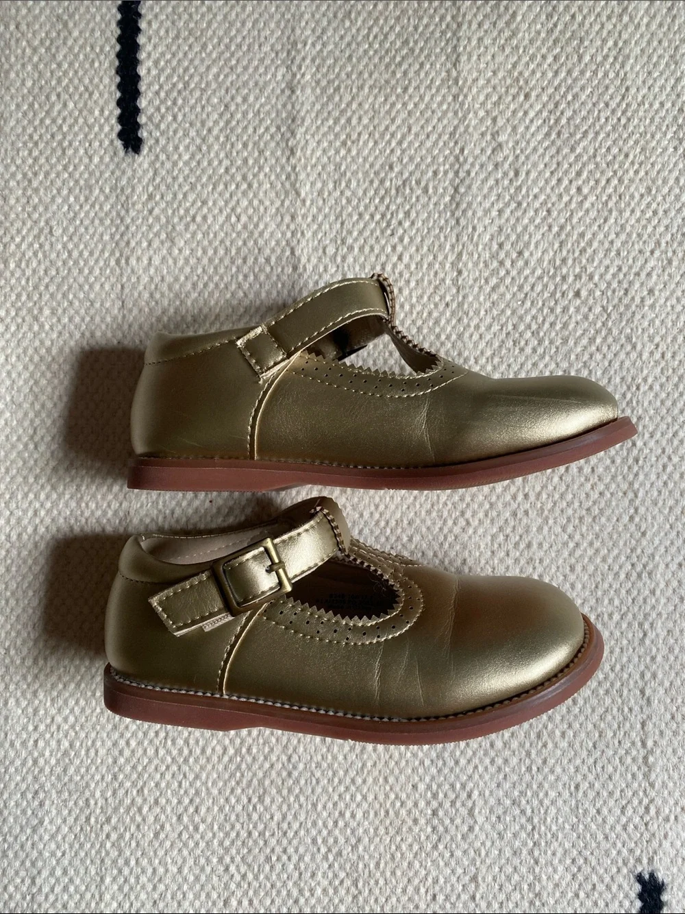 Felix & Flora Girls' Gold Mary Jane Shoes